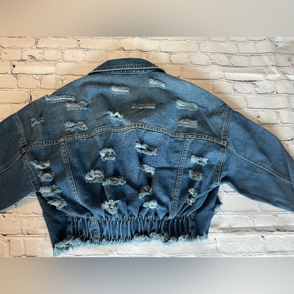 Jean Jacket - Picture 3 of 9